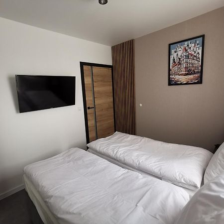 Smart Apartament Grunwaldzka 240 Познань Экстерьер фото
