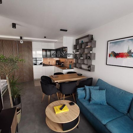 Smart Apartament Grunwaldzka 240 Познань Экстерьер фото